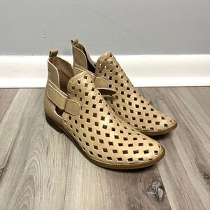 Musse & Cloud Booties Women's 39 Beige Tan Perforated Leather Ankle